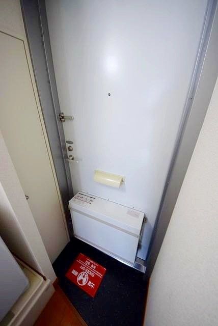 玄関　★靴入れもついてます★