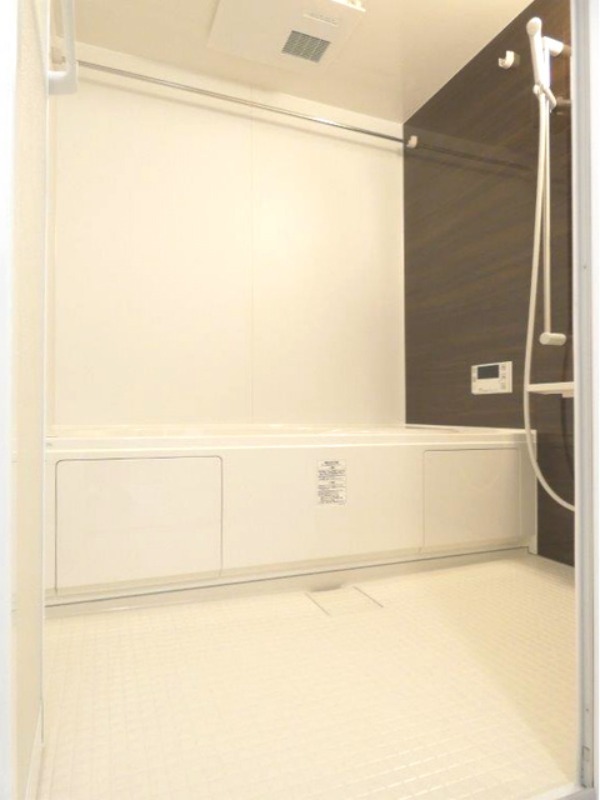 バス・シャワールーム　図面と現状に相違がある場合には現状を優先