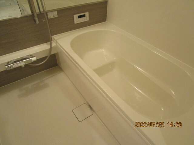 バス・シャワールーム　１０１　一坪風呂