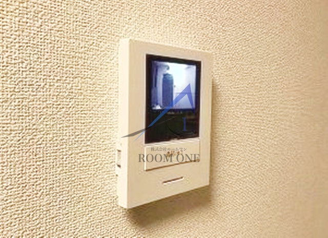 セキュリティ　モニター付きインターホンです。