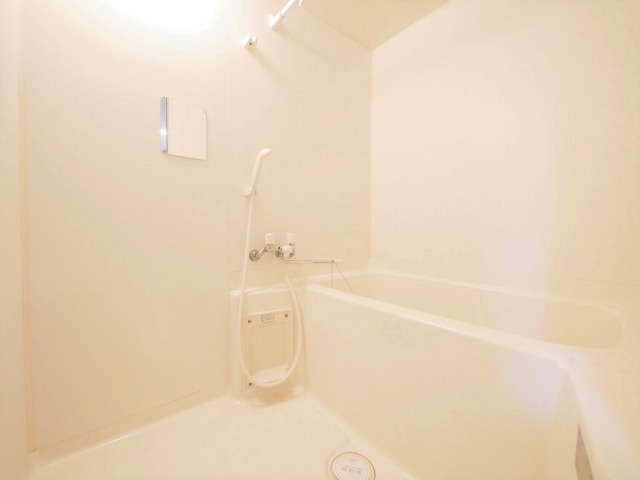 バス・シャワールーム　ラ・フォーレ東天満　バスルーム