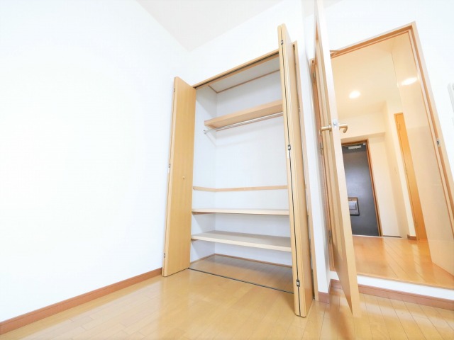 収納　ラ・フォーレ東天満　クローゼット