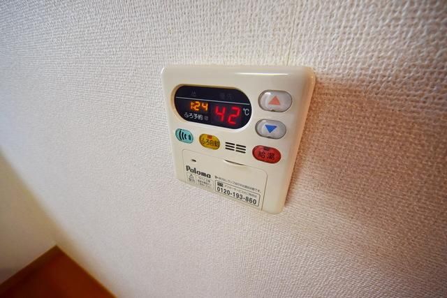 その他　★給湯機リモコン★
