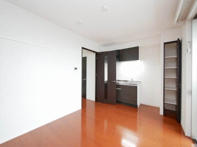 居室・リビング　別号室