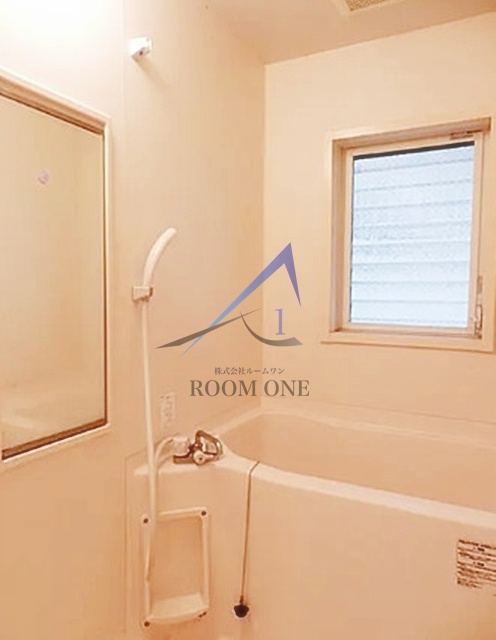 バス・シャワールーム　お風呂です。