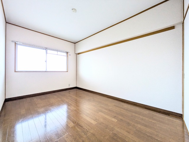 その他部屋・スペース　洋室６帖