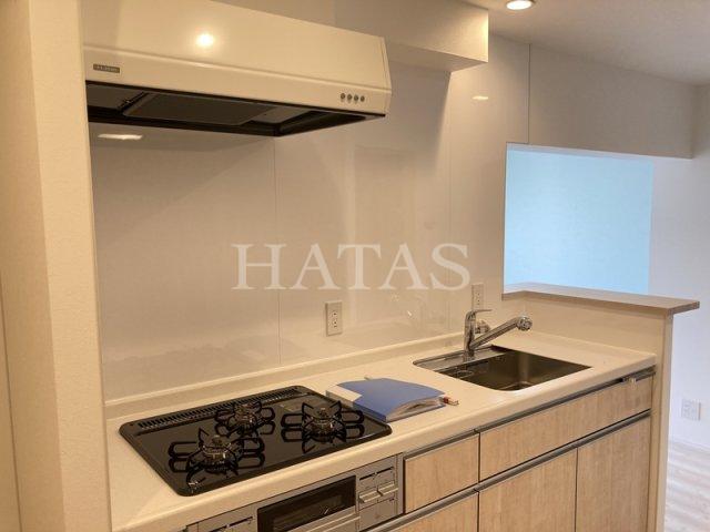 キッチン　同物件別部屋です。