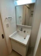 洗面設備　洗面所です