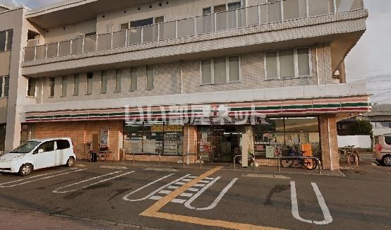 コンビニ　セブンイレブン 明石林崎店（コンビニ）まで673m