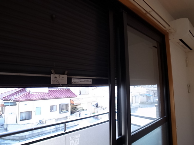 セキュリティ　シャッター雨戸付き♪