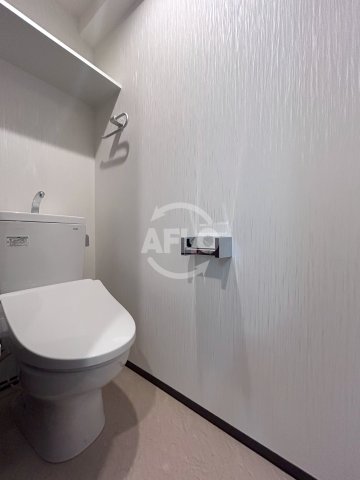 トイレ　プレジオ松屋町　温水洗浄便座