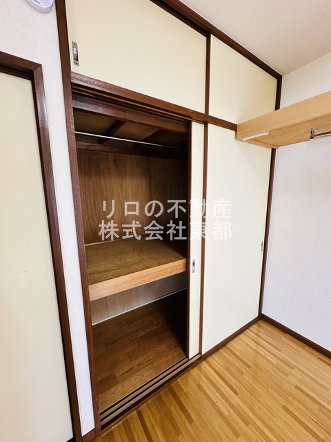 収納　奥行のある収納付です！増えがちな荷物をスッキリ収納できます！