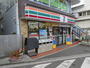 コンビニ　セブンイレブン横浜山手駅前店（コンビニ）まで300m
