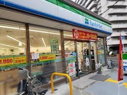 コンビニ　ファミリーマート 中本三丁目店（コンビニ）まで425m