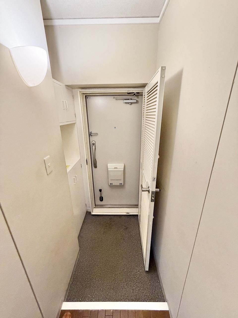 北須磨団地の玄関写真