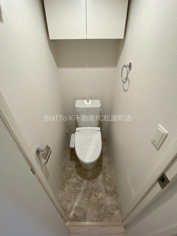 セレニテ谷町四丁目アリエのトイレ写真