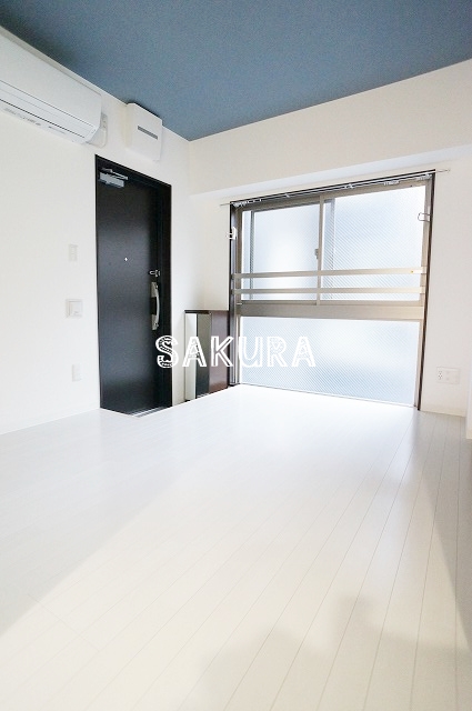 居室・リビング　開放感のあるゆったりとしたお部屋です♪