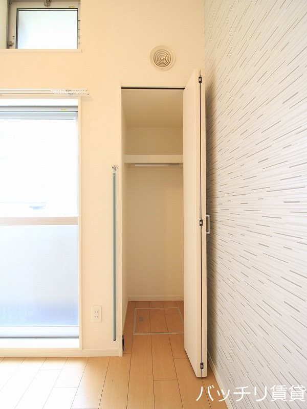 収納　同型タイプの為、現状を優先いたします。