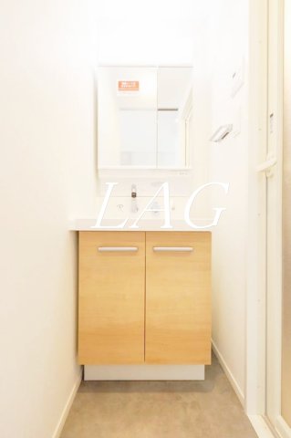 洗面設備　洗面台です。