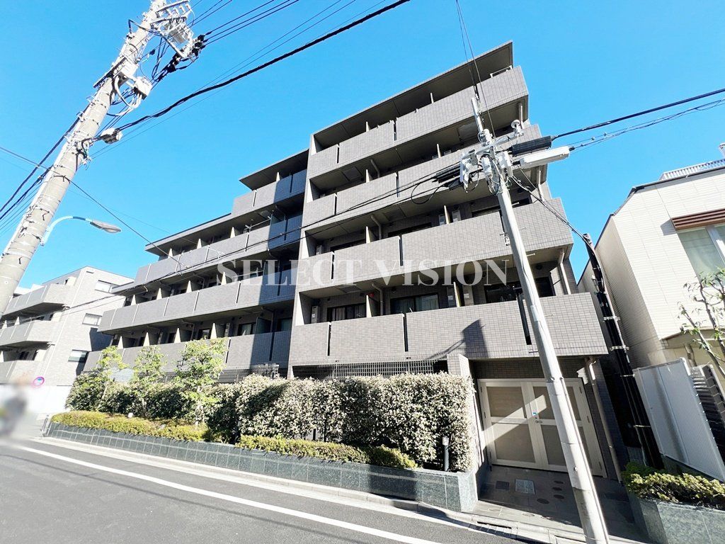 ルーブル早稲田六番館の外観写真