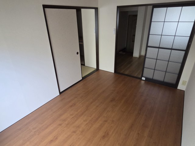 居室・リビング　ゆったりとした居間です