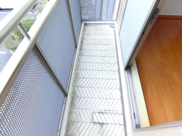 バルコニー　同物件別部屋イメージ写真