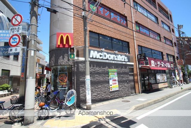 飲食店　マクドナルド京成大久保店（飲食店）まで199m