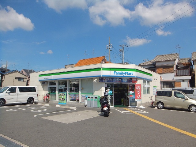コンビニ　ファミリーマートMYS八尾中田店（コンビニ）まで179m