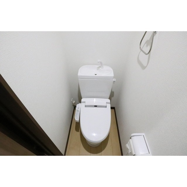 【プチ・モンブラン　Ｅ棟のトイレ】
