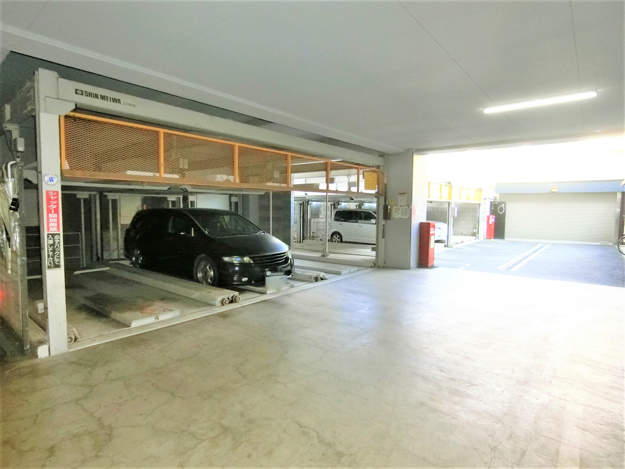 駐車場　敷地内駐車場完備です☆