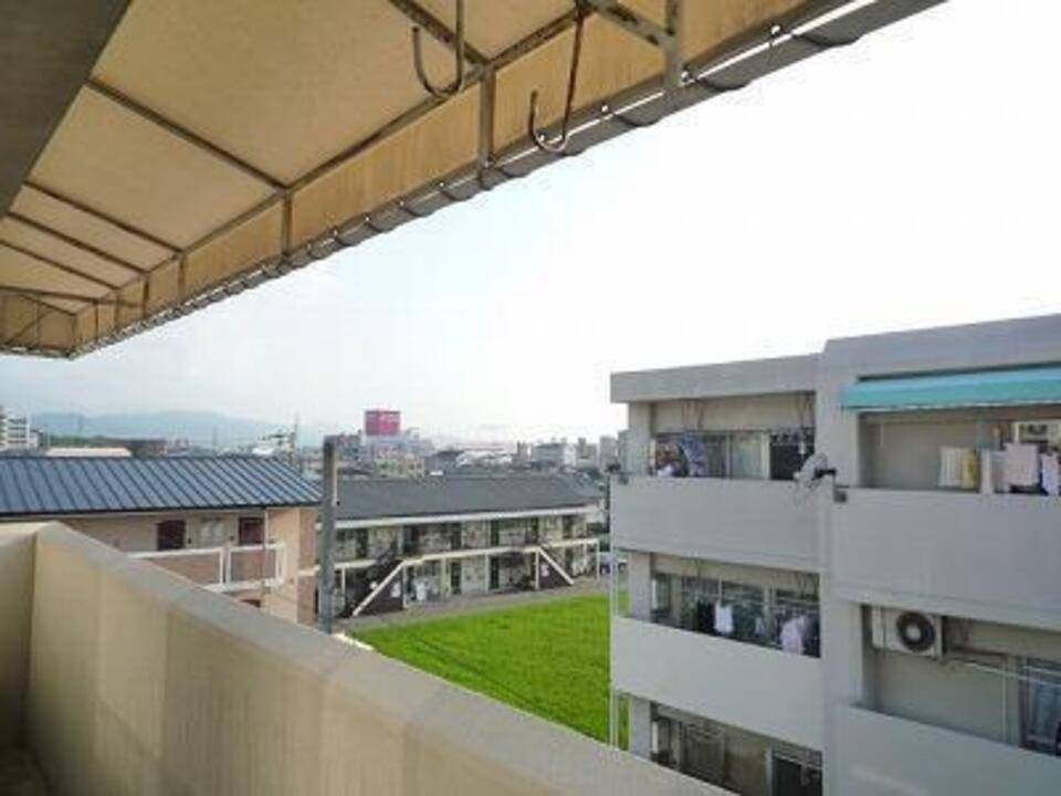 バルコニー　バルコニー