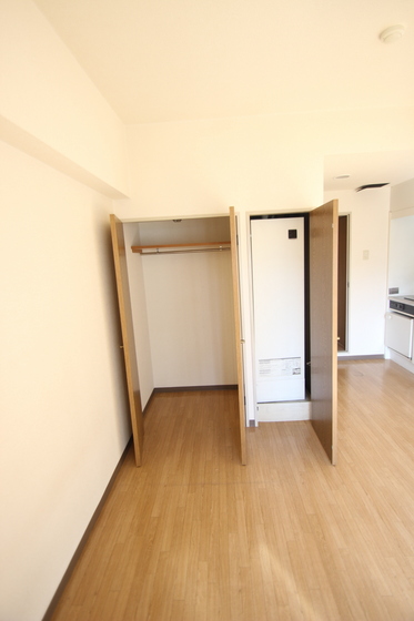 収納　※別号室の写真です。