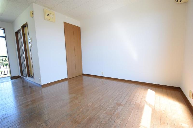 居室・リビング　居室