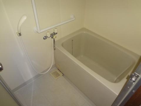 バス・シャワールーム　バス（イメージ）
