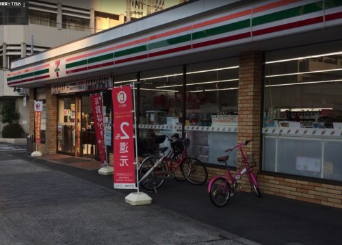 コンビニ　セブンイレブン 大阪三軒家東5丁目店（コンビニ）まで94m