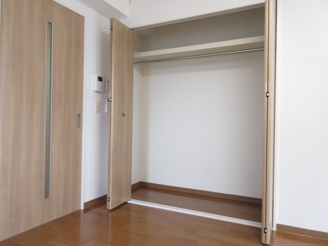 収納　大きな収納で荷物もすっきり片付きます。