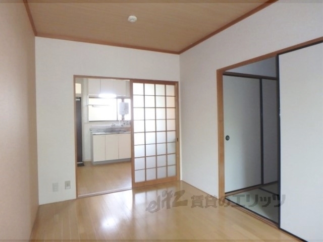 居室・リビング　洋室