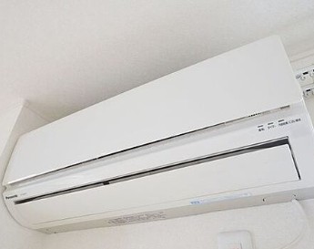 その他　エアコン付き