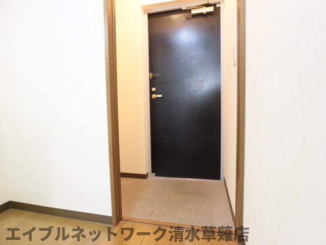 その他部屋・スペース　明るい色調の室内です