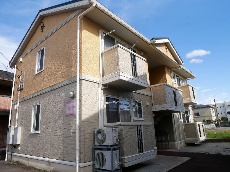 D-Room町村の建物外観