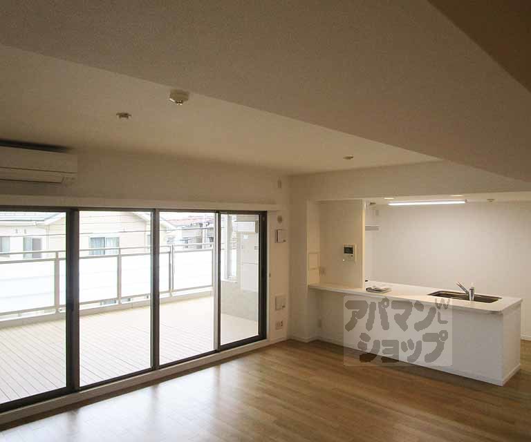 居室・リビング　２０２号室の写真です。