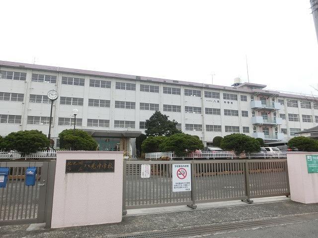 【北九州市八幡西区大平のアパートの中学校】