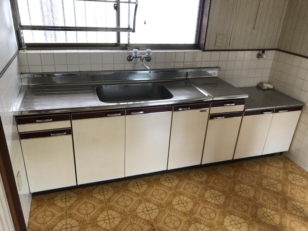 湖南市中央4丁目 中古戸建のキッチン写真