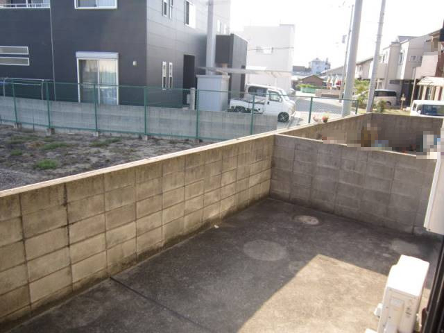 バルコニー　専用庭