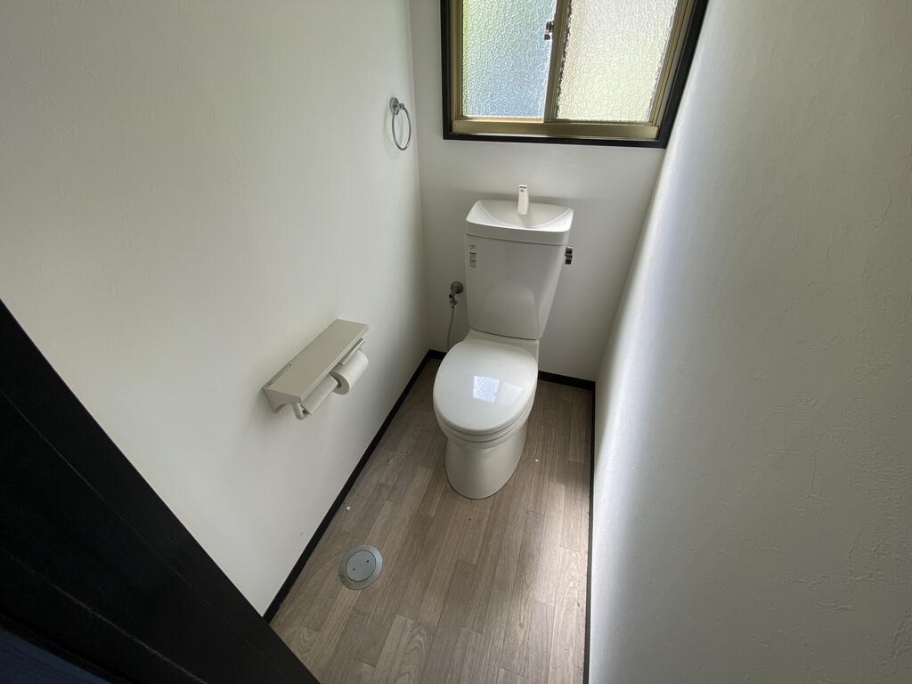 CUBE UNOのトイレ写真