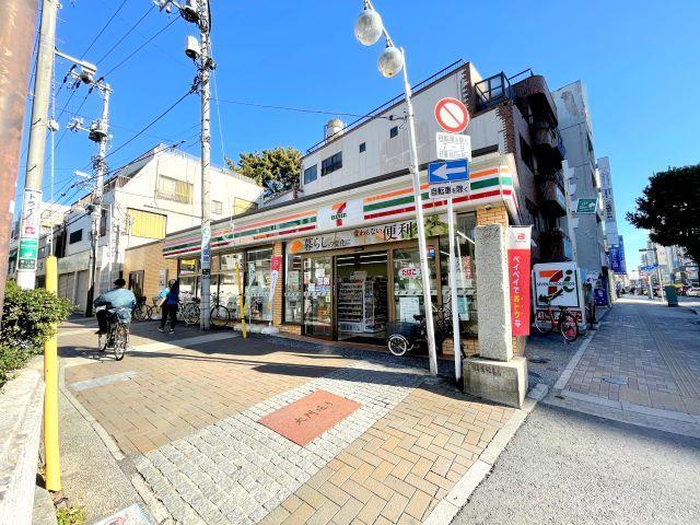 【ペリエ市川Iのコンビニ】