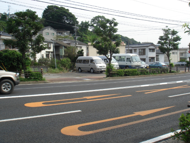 【アクテュエル梅田の駐車場】