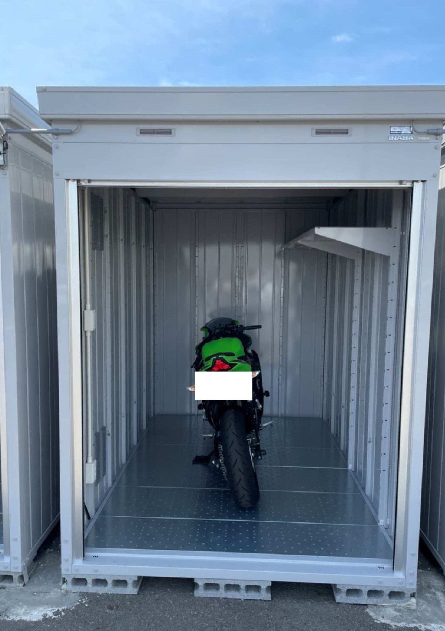 KTM山形 バイクガレージの外観写真