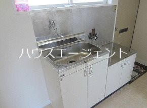 キッチン　2口ガスコンロ設置可能です。※参考写真