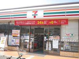 コンビニ　セブンイレブン幸手緑台店（コンビニ）まで380m
